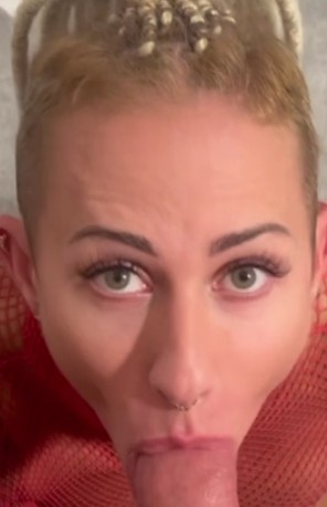 Christie Brimberry Blowjob and Facial
